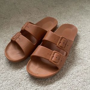 Freedom Moses Toffee Sandals US 9/10 Birkenstock